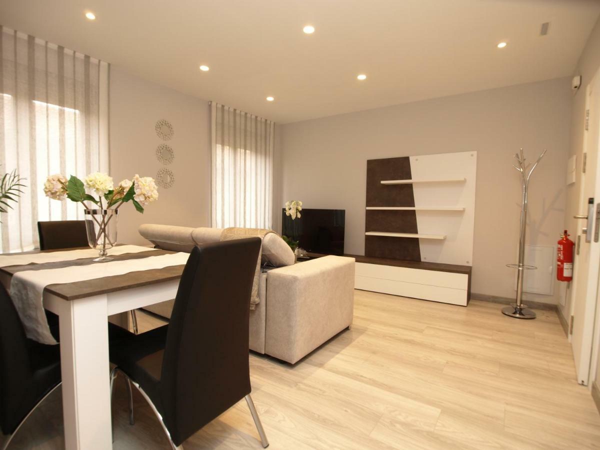 Apartamentos M.Bell León Extérieur photo