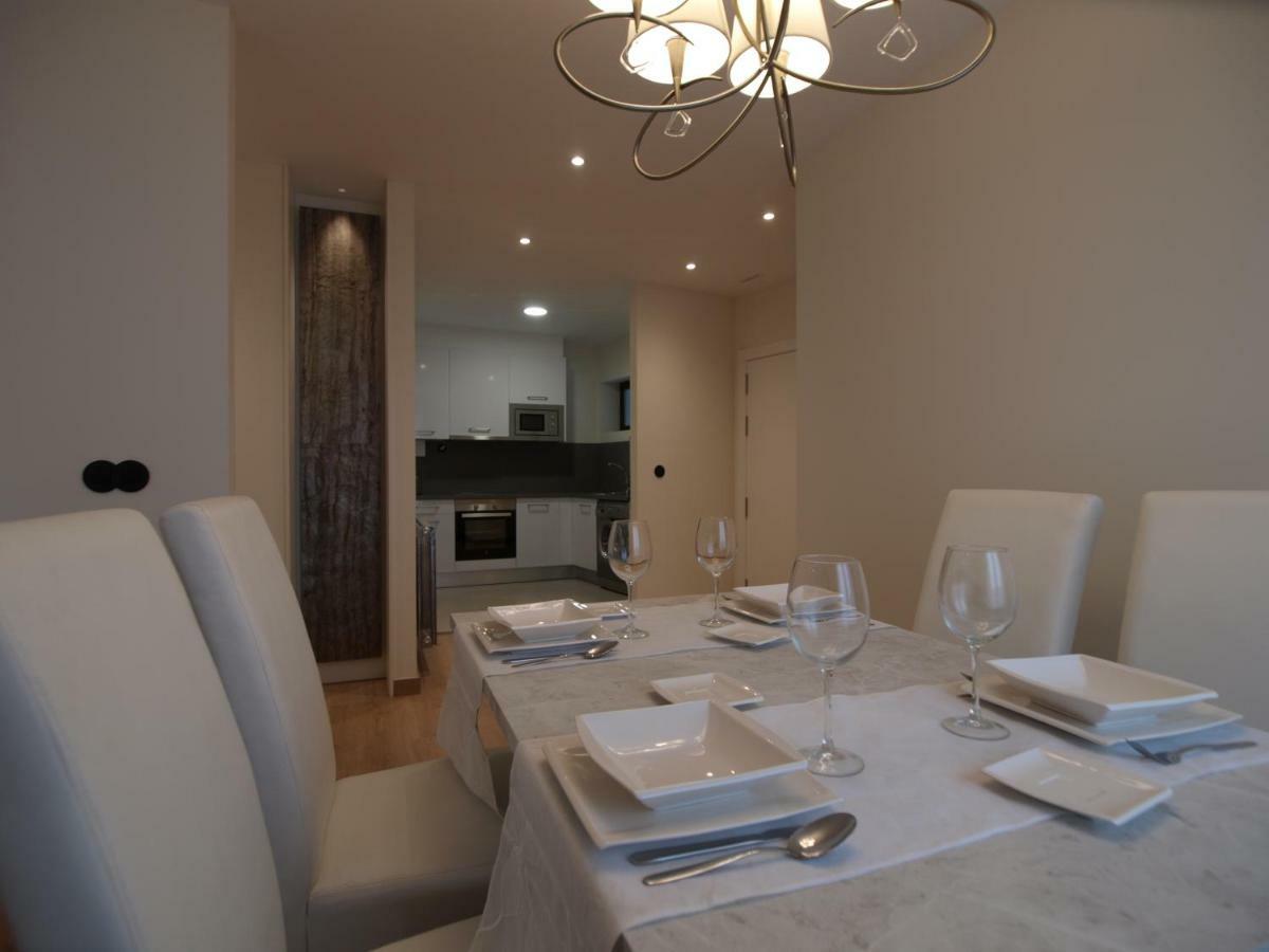 Apartamentos M.Bell León Extérieur photo