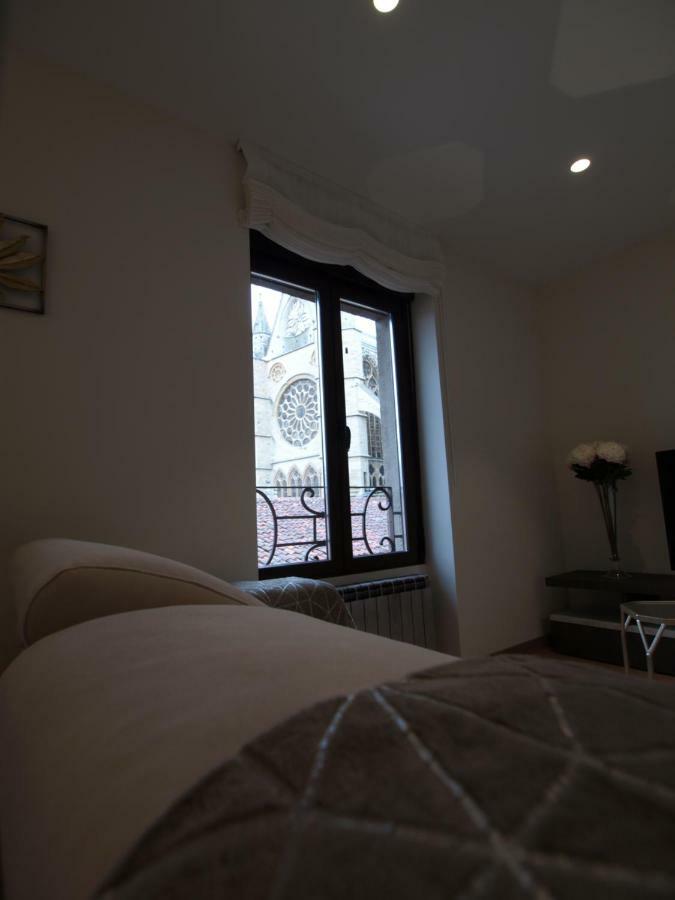 Apartamentos M.Bell León Extérieur photo